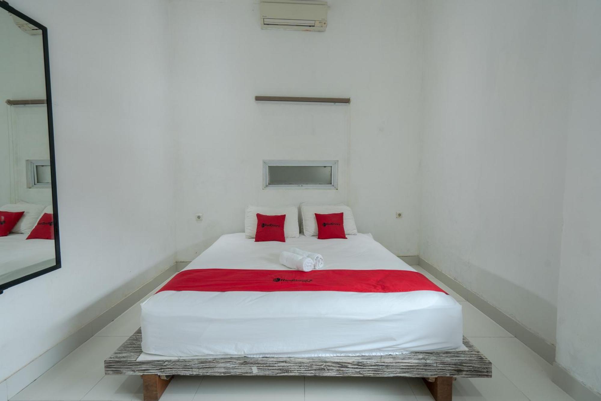 Reddoorz Near Ubud Village Sukawati Exteriör bild